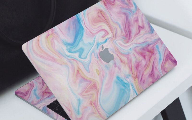Laptop sicker rose vloeibaar marmer