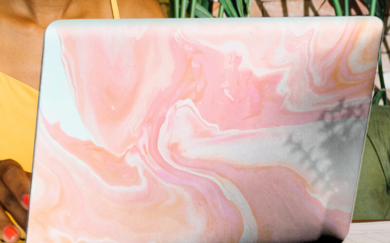 Stickers roze marmer voor laptop