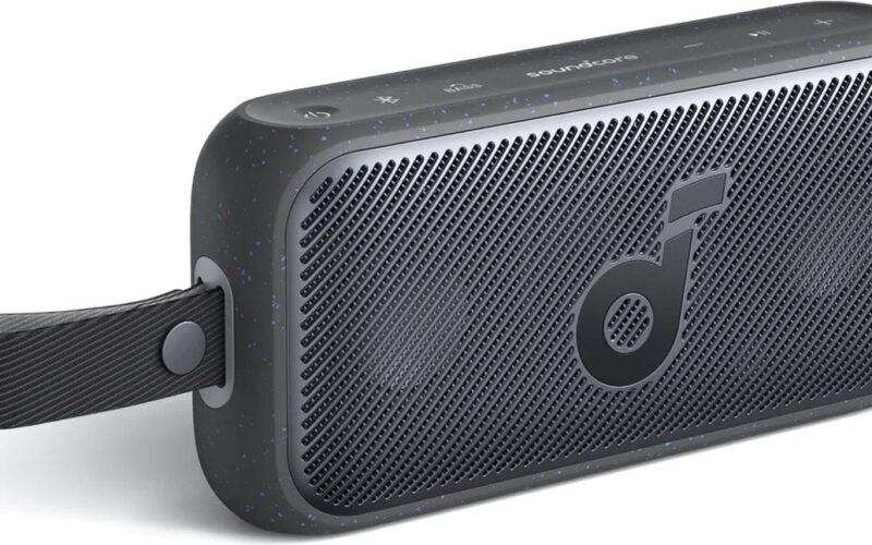 soundcore by Anker Motion 300 Bluetooth Speaker - 30W Geluidsvermogen - High-Resolution Audio - BassUp™ Technologie - 13 Uur Speeltijd - IPX7 Waterdicht - Bluetooth 5.3 - Zwart